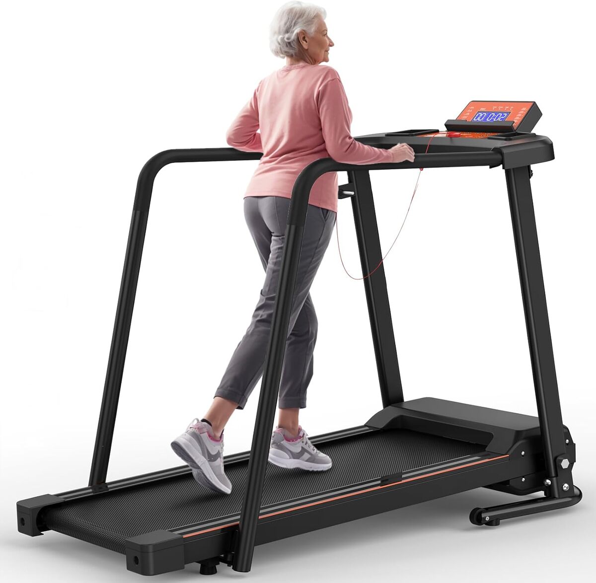 Test : tapis de course pour seniors avec longue main courante pliable