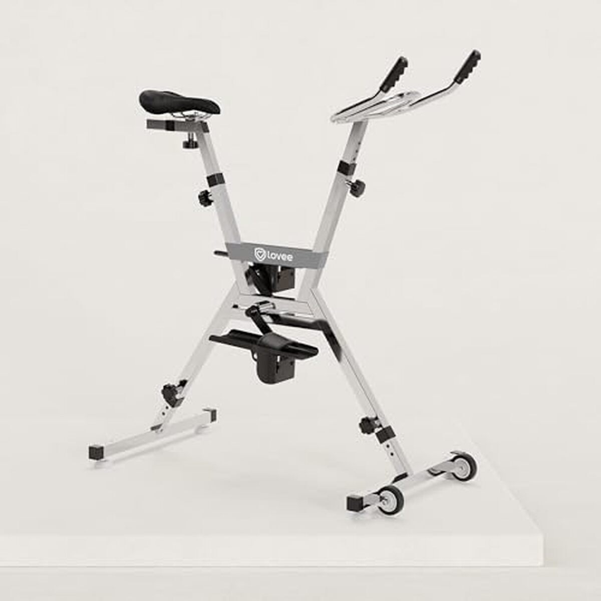 Test du Lovee Aquabike II : selle confort et réglage d'intensité