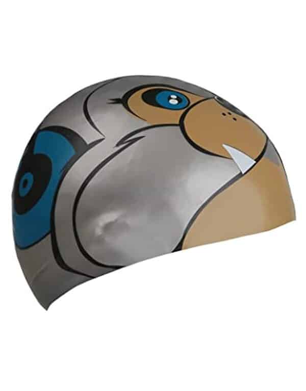 Découvrez notre test complet du bonnet de bain TYR Bark Jams enfant taille M en silicone : qualité, confort et performance pour les jeunes nageurs. 