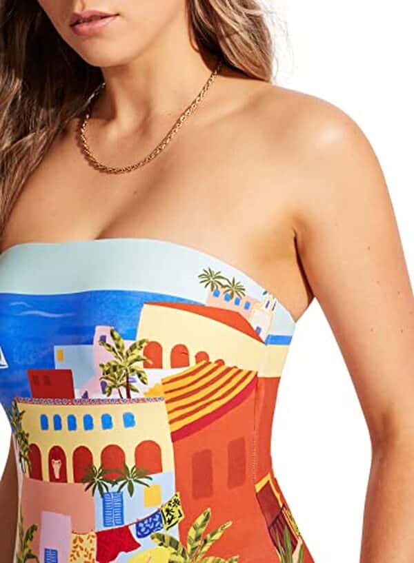 Découvrez notre avis complet sur le maillot bandeau Seafolly bonnet DD. Confort, style et qualité pour vos vacances : tout ce qu'il faut savoir avant d'acheter. 
