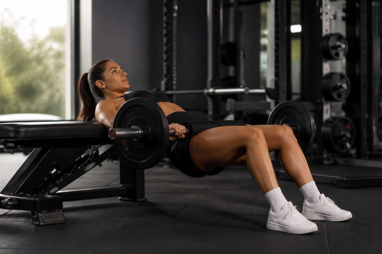 Hip thrust : comment l'intégrer efficacement à votre routine fitness ?