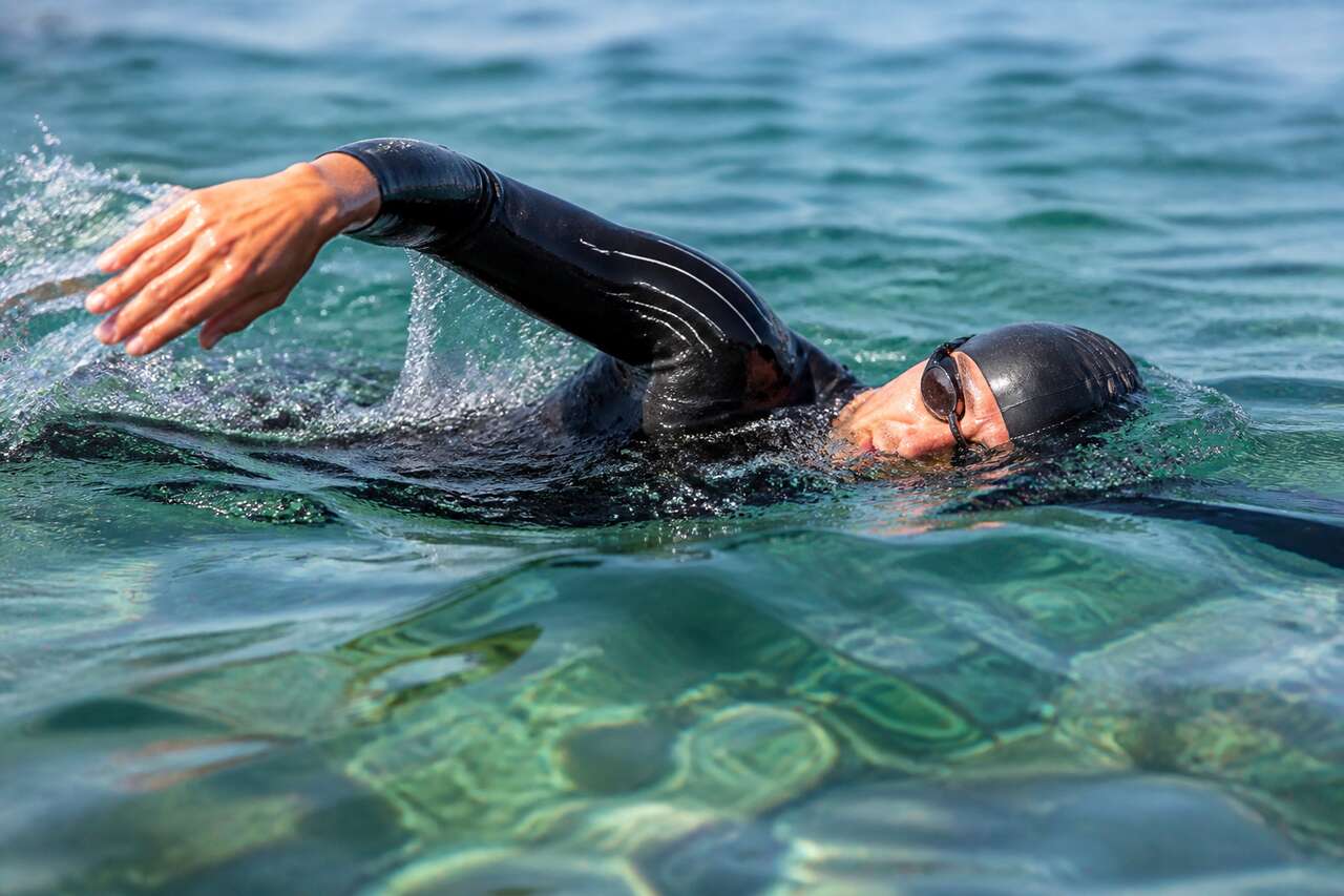 Natation : un sport port&eacute; qui r&eacute;duit l&rsquo;impact tout en maintenant le cardio