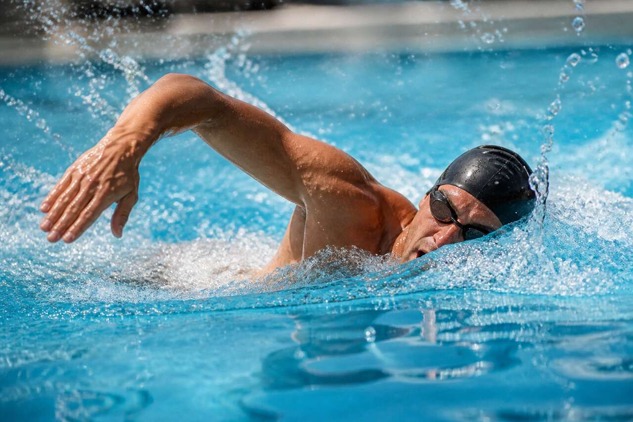 Effets de la nage libre sur la silhouette: ce qui change vraiment Effets de la nage libre sur la silhouette: ce qui change vraiment