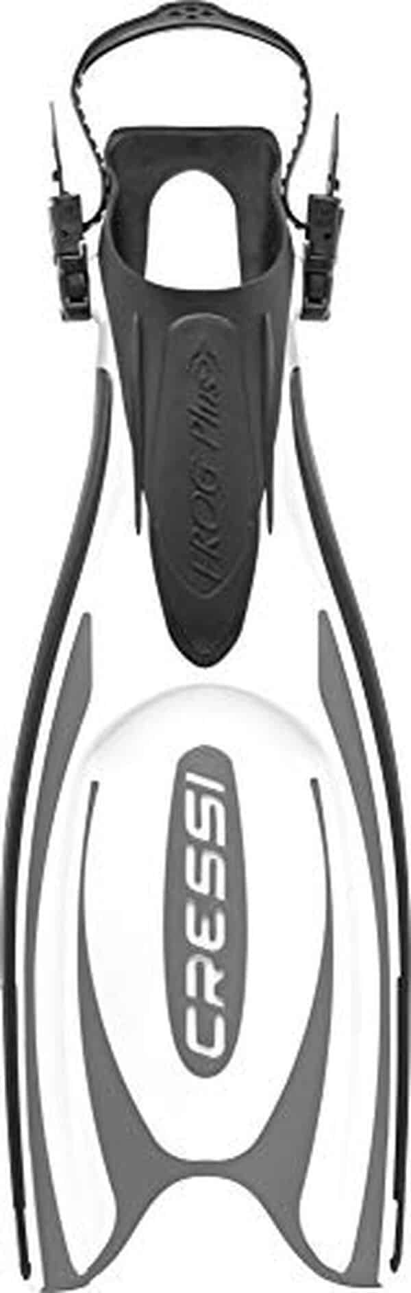 Découvrez notre test détaillé des palmes réglables Cressi Frog Plus en noir/blanc taille S/M. Confort, performances et qualité : tout ce qu'il faut savoir avant d'acheter.