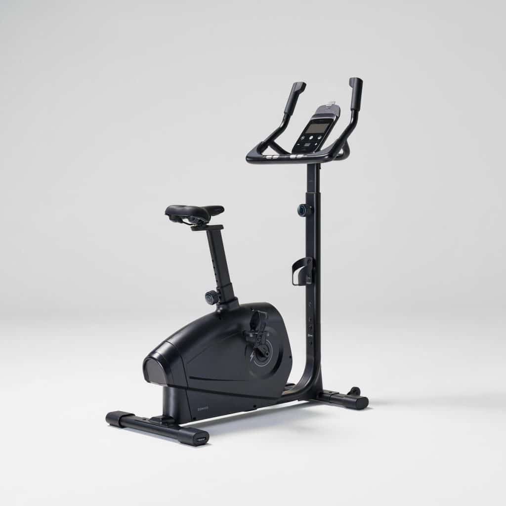Test du vélo d'appartement connecté et auto-alimenté Decathlon EB900 B